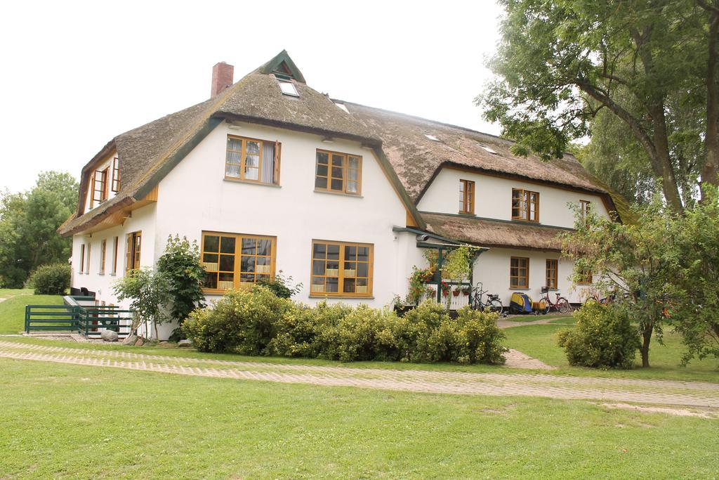 Reethaeuser Auf Ruegen Middelhagen Exterior photo