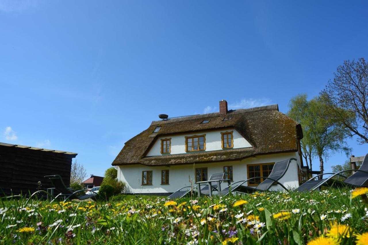 Reethaeuser Auf Ruegen Middelhagen Exterior photo