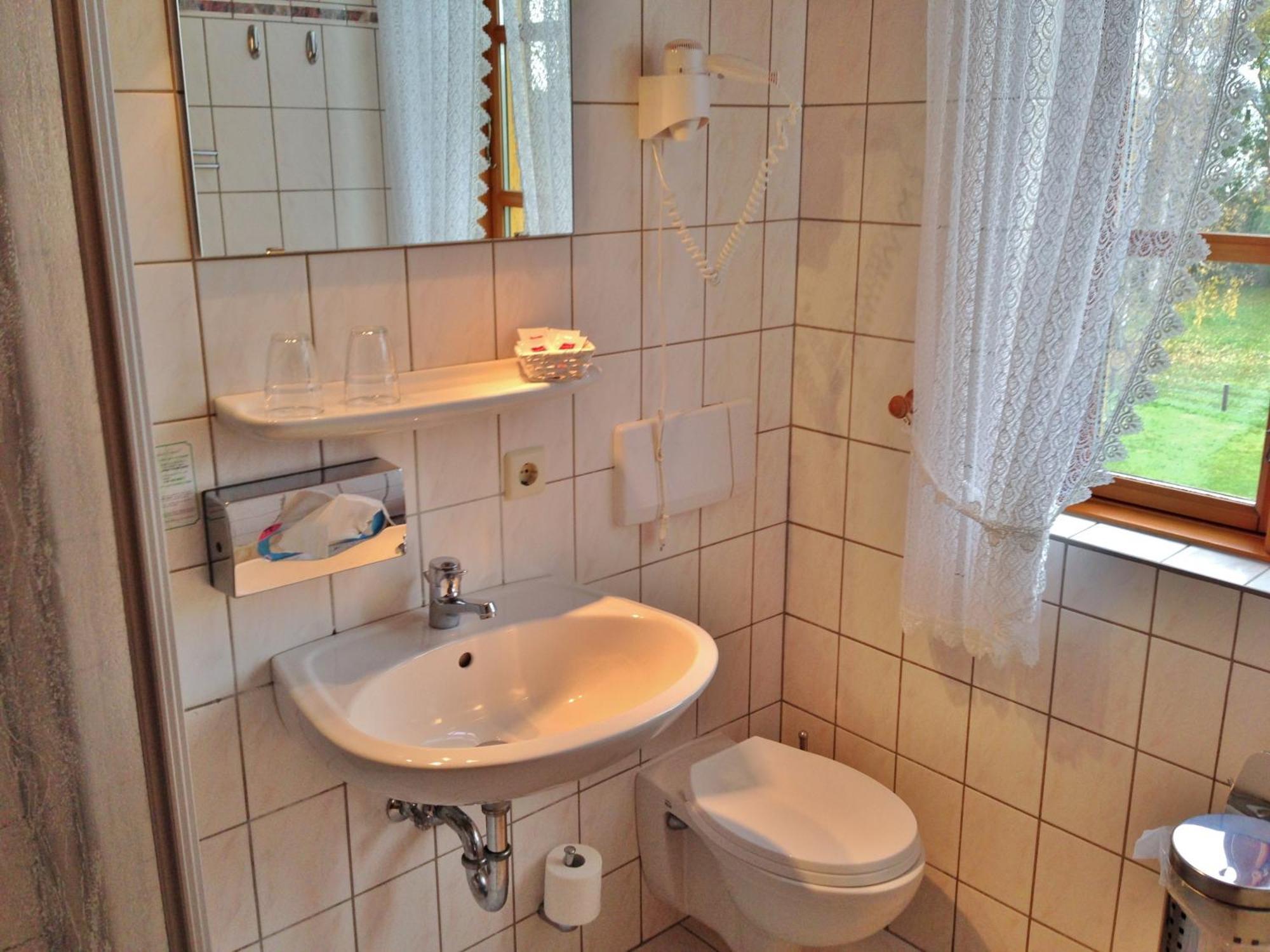 Reethaeuser Auf Ruegen Middelhagen Room photo
